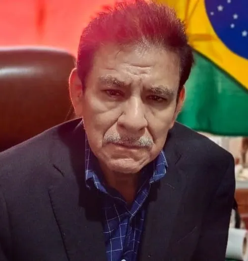 Dr. Alejandro Quintero León